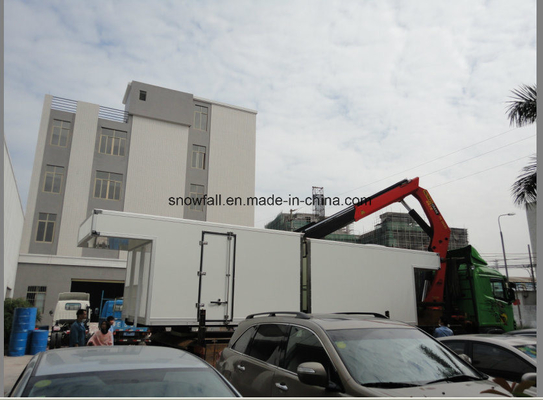 Fiberglass Honeycomb Dry Truck Box / Dry Freight Truck Body CKD ringan Pengiriman