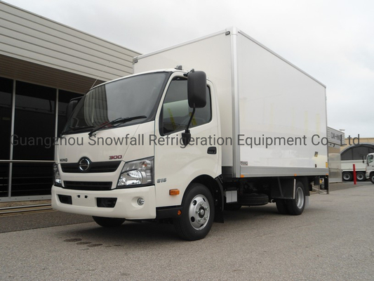 Kustomisasi FRP Honeycomb Dry Truck Body Dengan Foam Material Jenis Pelestarian Panas